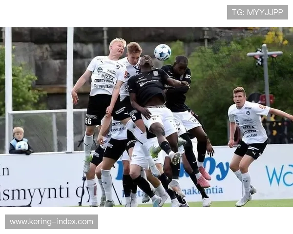 塞维利亚对阵瓦伦西亚，西甲中游争夺战互交白卷